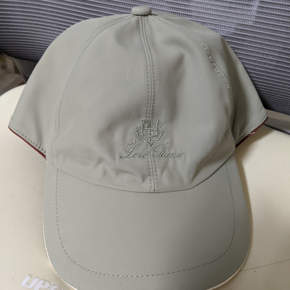 Loro Piana Beige Cap